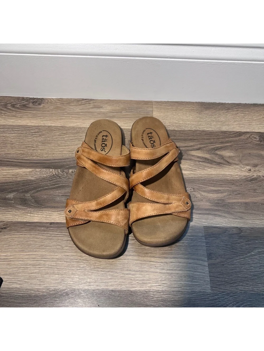 Taos Tan Sandals Women's Size 7